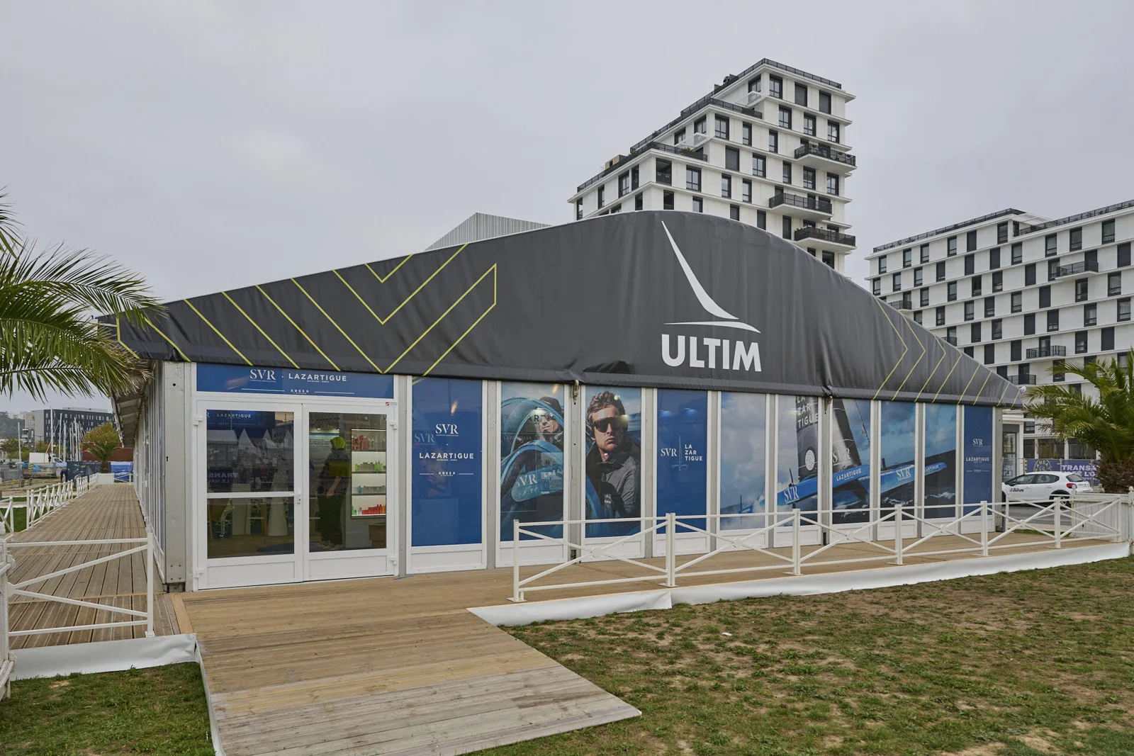 Pavillon SVR-LAZARTIGUE au village de la Transat Café L’Or au Havre.